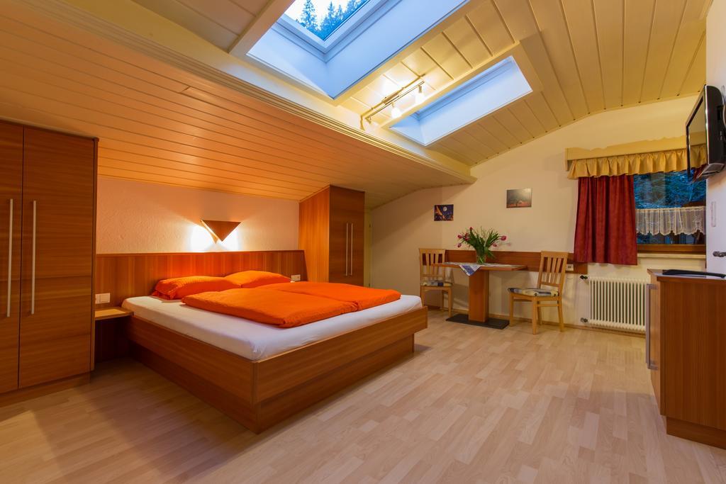 Haus Waldesruh * Neustift im Stubaital